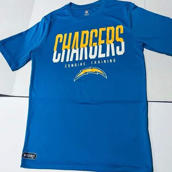 NFL New Era Team Apparel light Blue, yellow & white short sleeve t-shirt. SIZE S - Picture 3 of 10